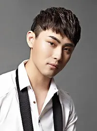 영화배우인 왕력앙의 대표 이미지