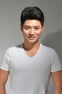 영화배우인 나립군의 대표 이미지