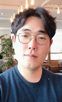 영화감독인 박윤우의 대표 이미지