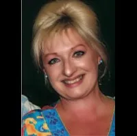 영화감독인 도미니크 스미츠의 대표 이미지