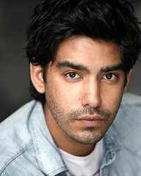 영화배우인 라훌 콜리의 대표 이미지