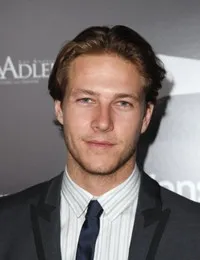 영화배우인 루크 브레시의 대표 이미지