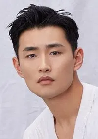 탤런트인 왕언림의 대표 이미지