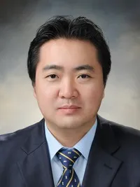 영화감독인 김승혁의 대표 이미지