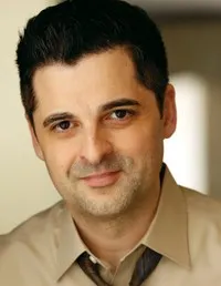 영화배우인 제프 말로우의 대표 이미지