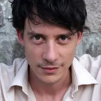 영화배우인 마르톤 크리스토프의 대표 이미지