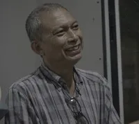 영화감독, 시나리오작가인 아웅 민의 대표 이미지