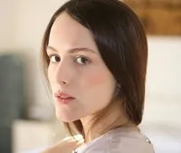 영화배우인 타티아나 루테르의 대표 이미지