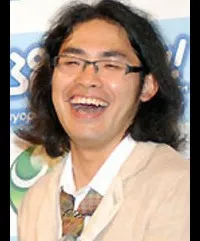 코미디언인 나카오카 소이치의 대표 이미지
