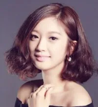 성우인 윤아영의 대표 이미지