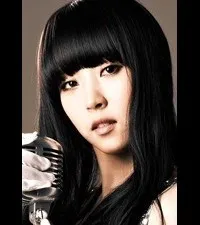 가수인 문별의 대표 이미지