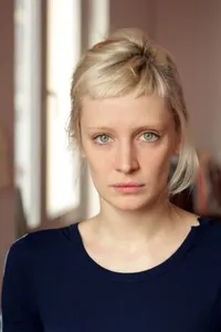 영화배우인 루시 드바이의 대표 이미지