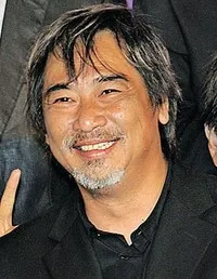 영화감독인 척기의의 대표 이미지