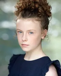 영화배우인 아너 니프시의 대표 이미지