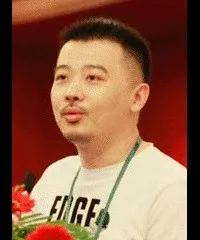 시나리오작가인 사문백의 대표 이미지