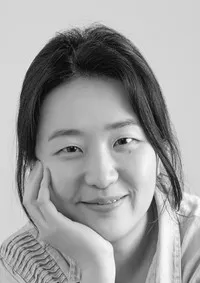 영화감독인 홍윤희의 대표 이미지