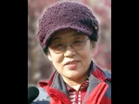 영화감독인 윤아병의 대표 이미지