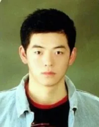 영화감독인 최형규의 대표 이미지