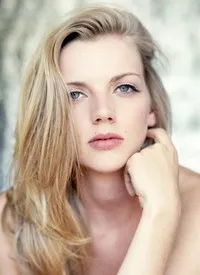 영화배우인 카라 킬머의 대표 이미지