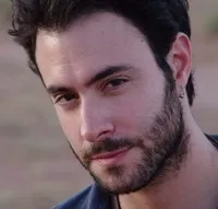 영화배우인 알레시오 바살로의 대표 이미지