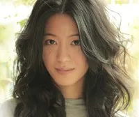 영화배우인 코노에 유키의 대표 이미지