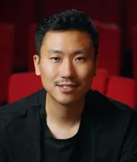 영화감독인 관천의 대표 이미지
