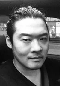 영화감독인 김정태의 대표 이미지