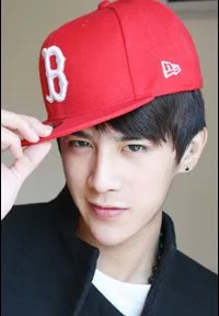 영화배우인 강조의 대표 이미지