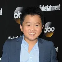 영화배우인 허드슨 양의 대표 이미지