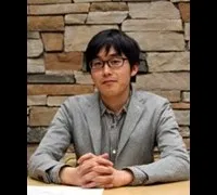 애니메이션 감독인 아라이 후유의 대표 이미지