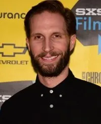 영화배우인 블레이크 드롱의 대표 이미지