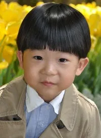 영화배우인 왕천택의 대표 이미지