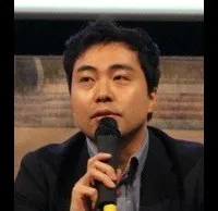 애니메이션 감독인 송인욱의 대표 이미지