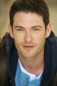 영화배우인 대런 제이콥스의 대표 이미지