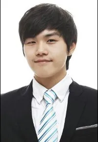 영화배우인 안태운의 대표 이미지