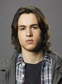 영화배우인 벤 슈네처의 대표 이미지