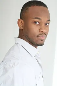 영화배우인 찰스 브라이스의 대표 이미지