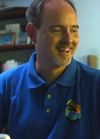 화제인물인 폴 산체스-나바로의 대표 이미지