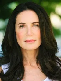 영화배우인 로이스 로빈스의 대표 이미지