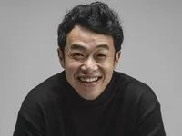 연극배우인 명인호의 대표 이미지