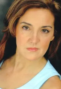 영화배우인 리사 내네트 앨런더의 대표 이미지