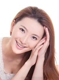 영화배우인 마단니의 대표 이미지