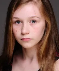 영화배우인 로렌 킨셀라의 대표 이미지