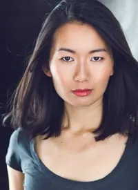 영화배우인 징 쉬의 대표 이미지