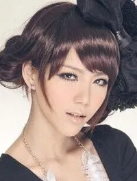 영화배우인 엽재훤의 대표 이미지