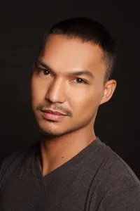 영화배우인 안토니 팔콘의 대표 이미지