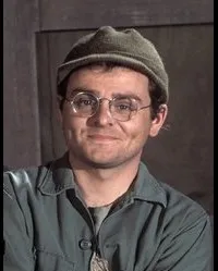 영화배우인 Gary Burghoff의 대표 이미지