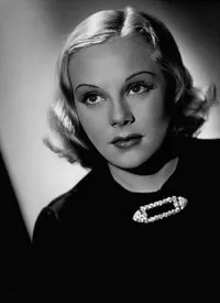 영화배우, 스케이트선수인 소냐 헤니의 대표 이미지