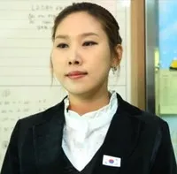 영화배우인 신민희의 대표 이미지