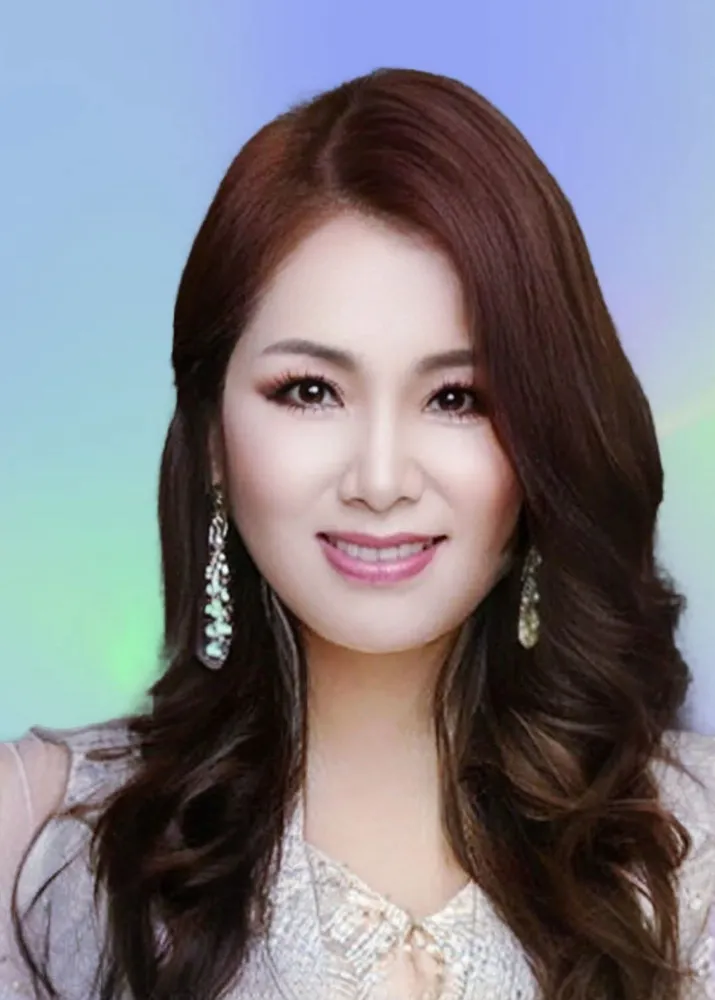 가수, 영화배우인 김류경의 대표 이미지